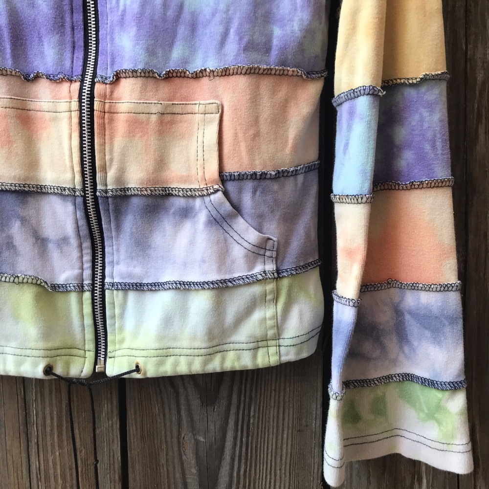 Pastel Rainbow Striped Hoodie Sweatshirt S